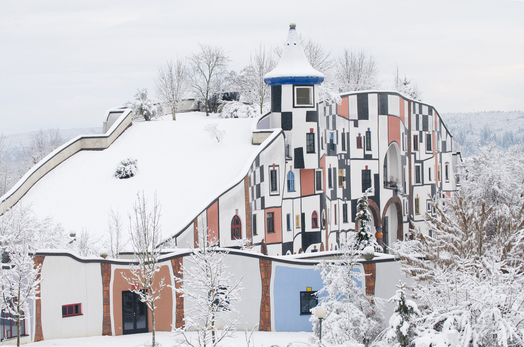 Kunsthaus Schnee Hundertwasser Rogner Bad Blumau